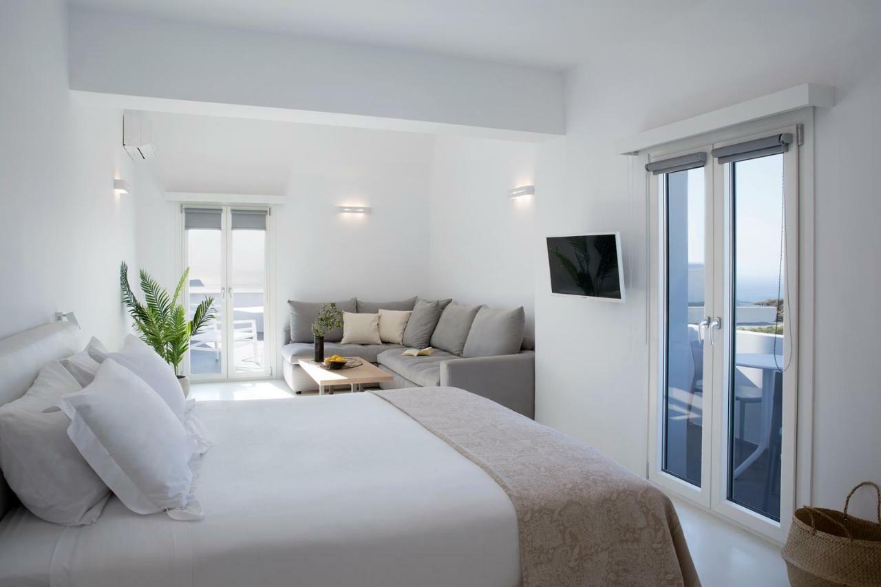 May Seven Suites - Adults Only Megalochori  Extérieur photo