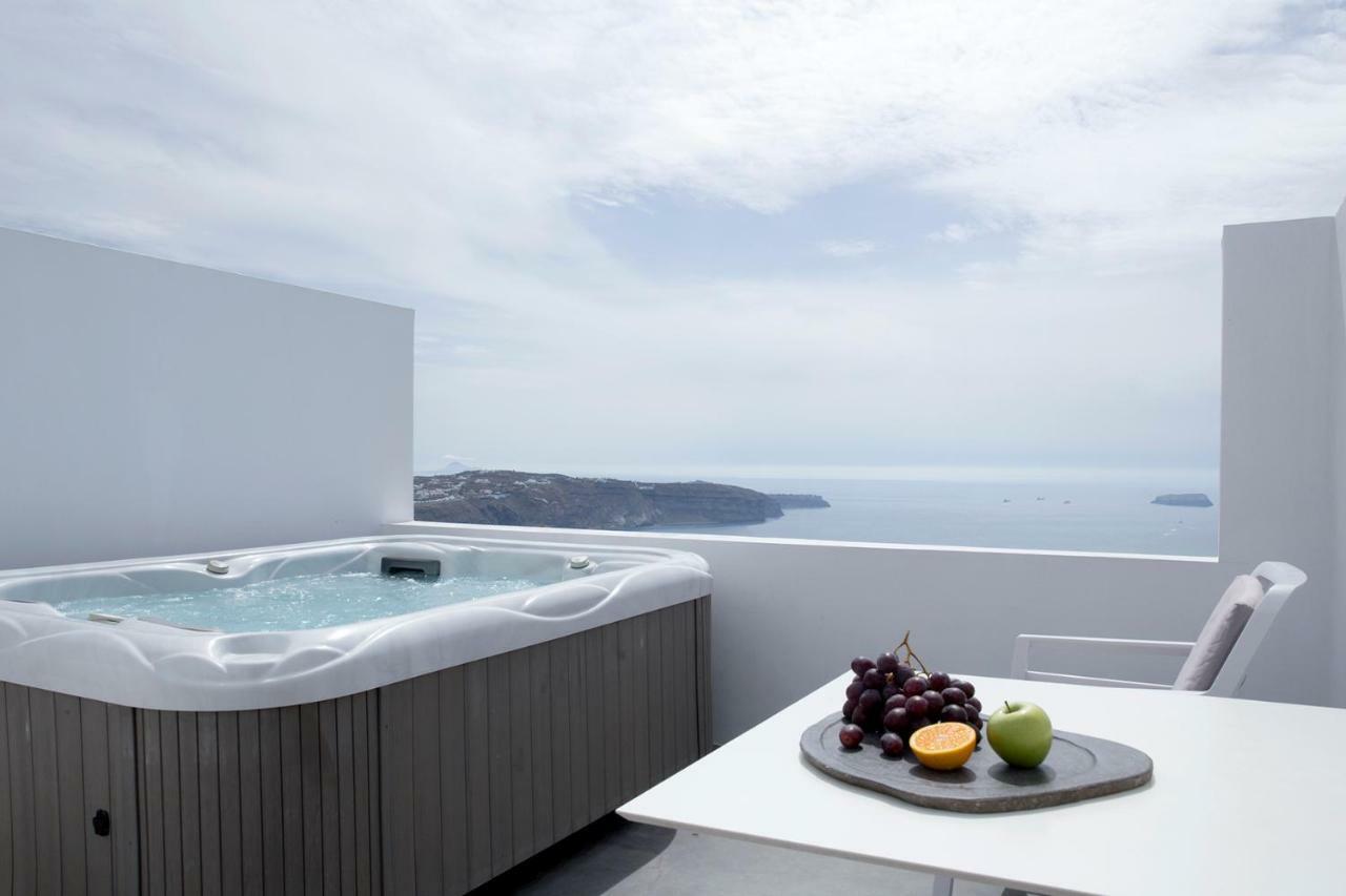 May Seven Suites - Adults Only Megalochori  Extérieur photo