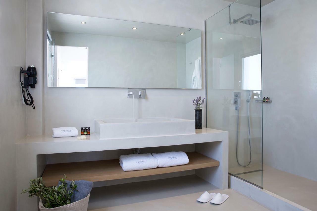 May Seven Suites - Adults Only Megalochori  Extérieur photo