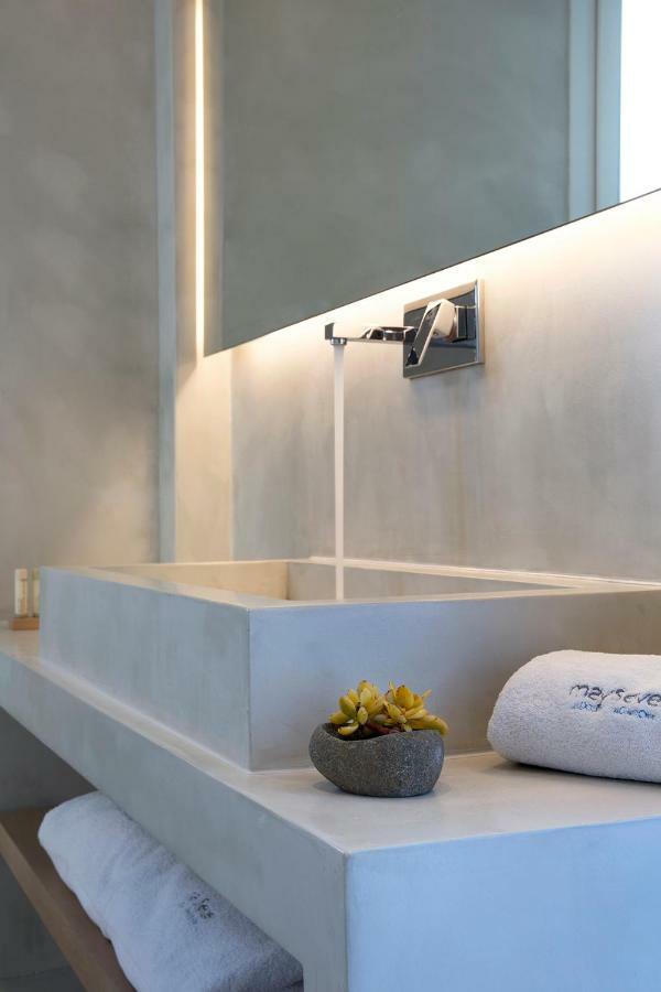 May Seven Suites - Adults Only Megalochori  Extérieur photo