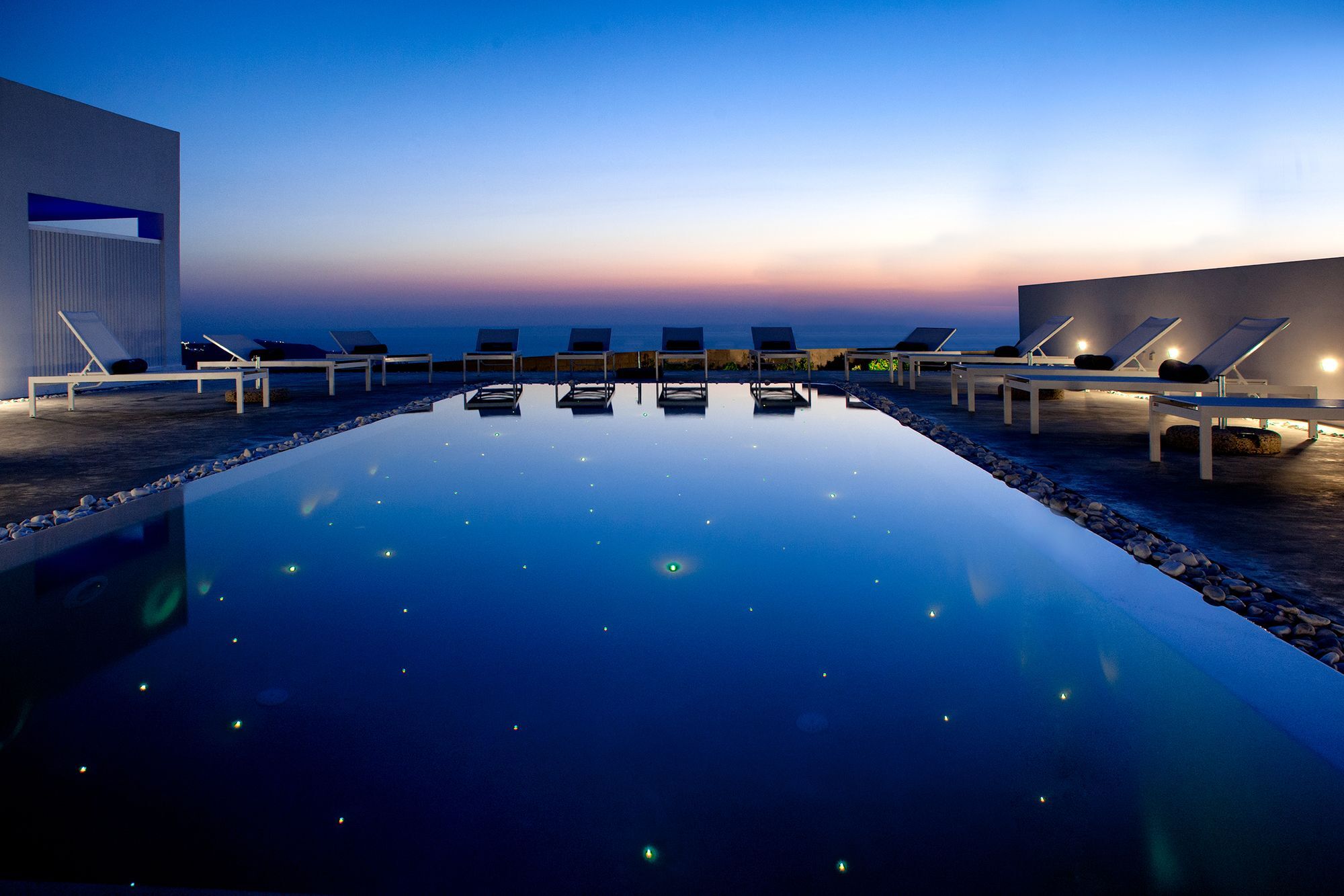 May Seven Suites - Adults Only Megalochori  Extérieur photo